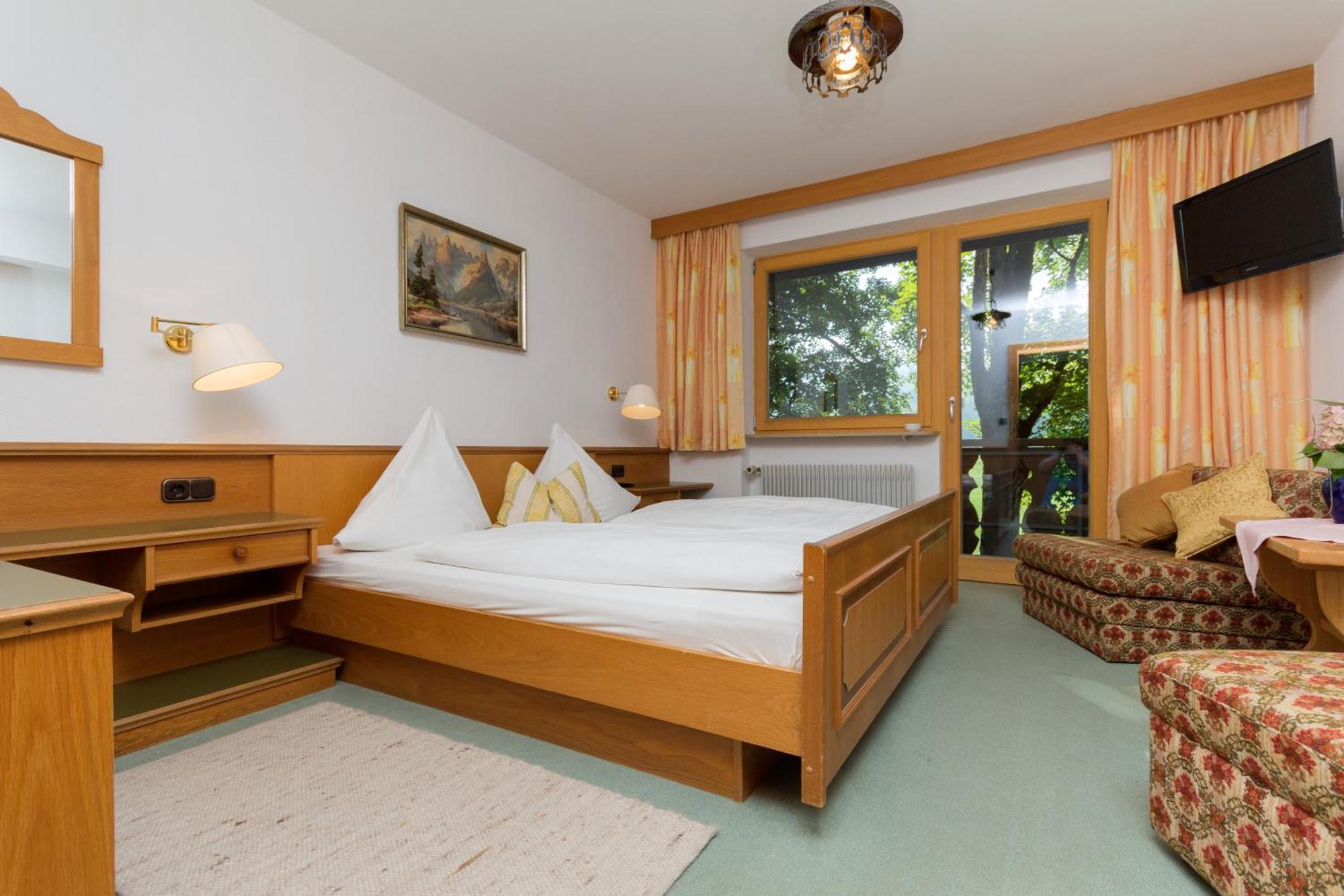 קוכל Landhotel Die Waldschaenke מראה חיצוני תמונה